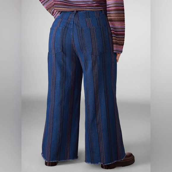 Cider High Waisted Retro Striped Flare Jeans Women’s Size Small - Picture 2 of 11